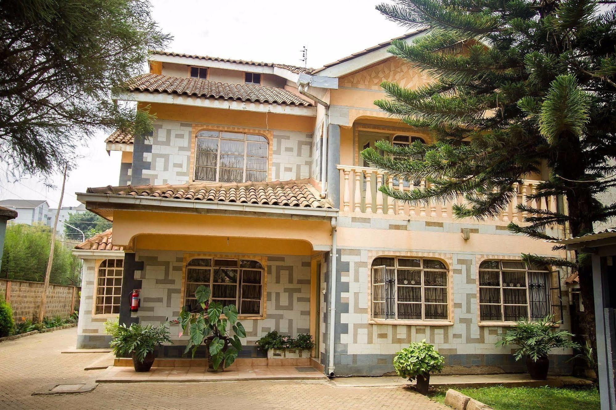 Magnolia Pine Bed & Breakfast Nairobi Exterior photo