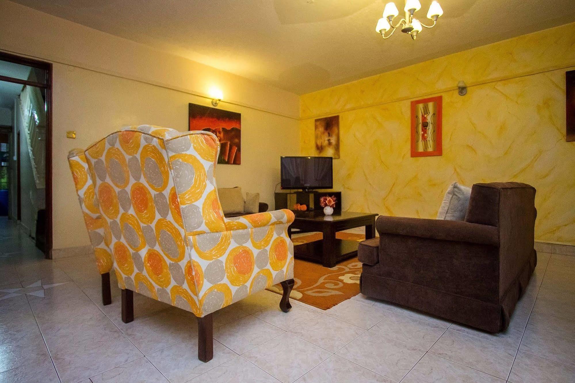 Magnolia Pine Bed & Breakfast Nairobi Exterior photo