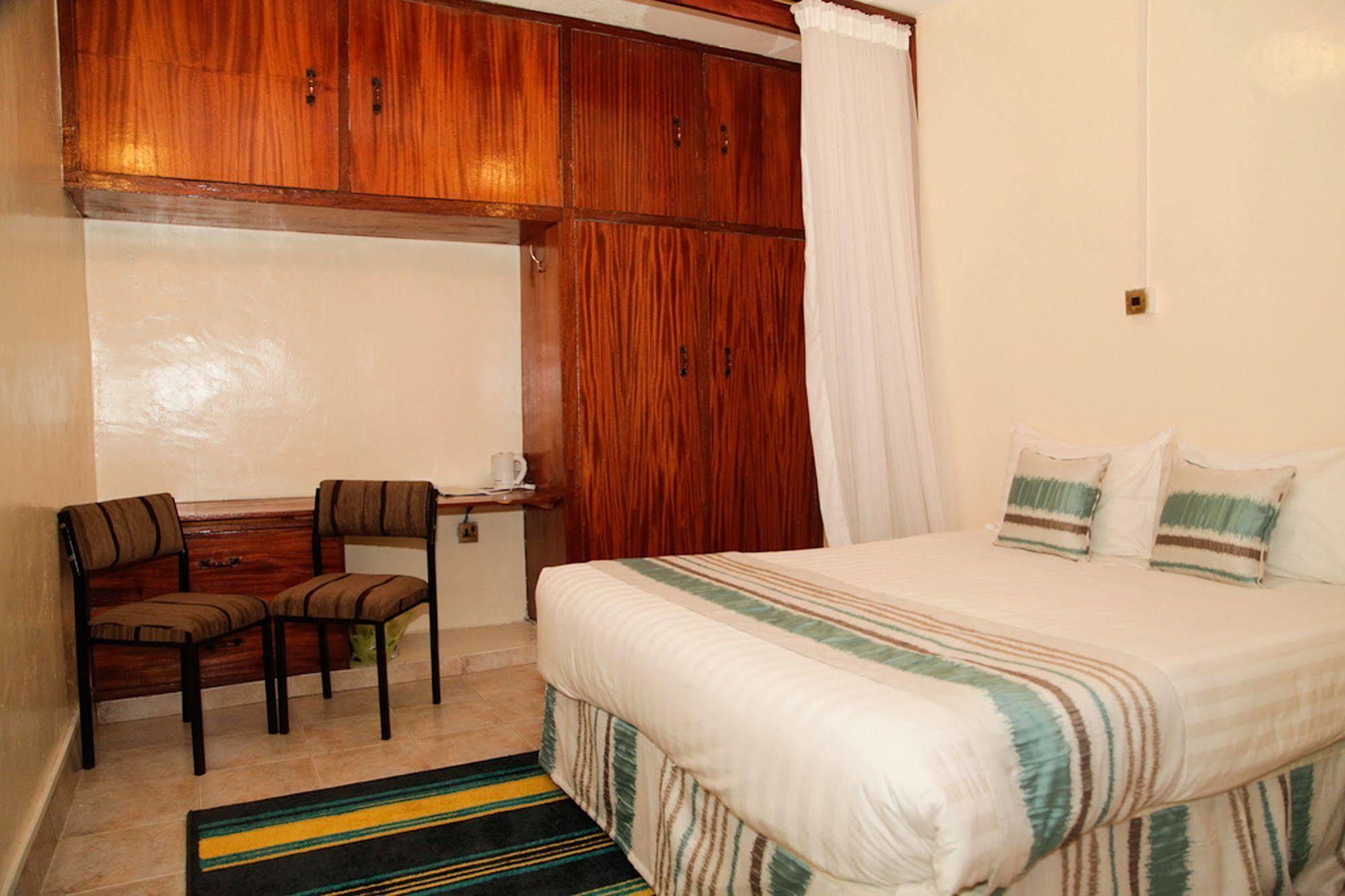 Magnolia Pine Bed & Breakfast Nairobi Exterior photo