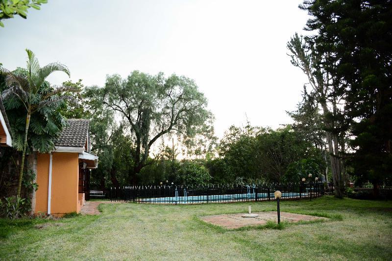 Magnolia Pine Bed & Breakfast Nairobi Exterior photo