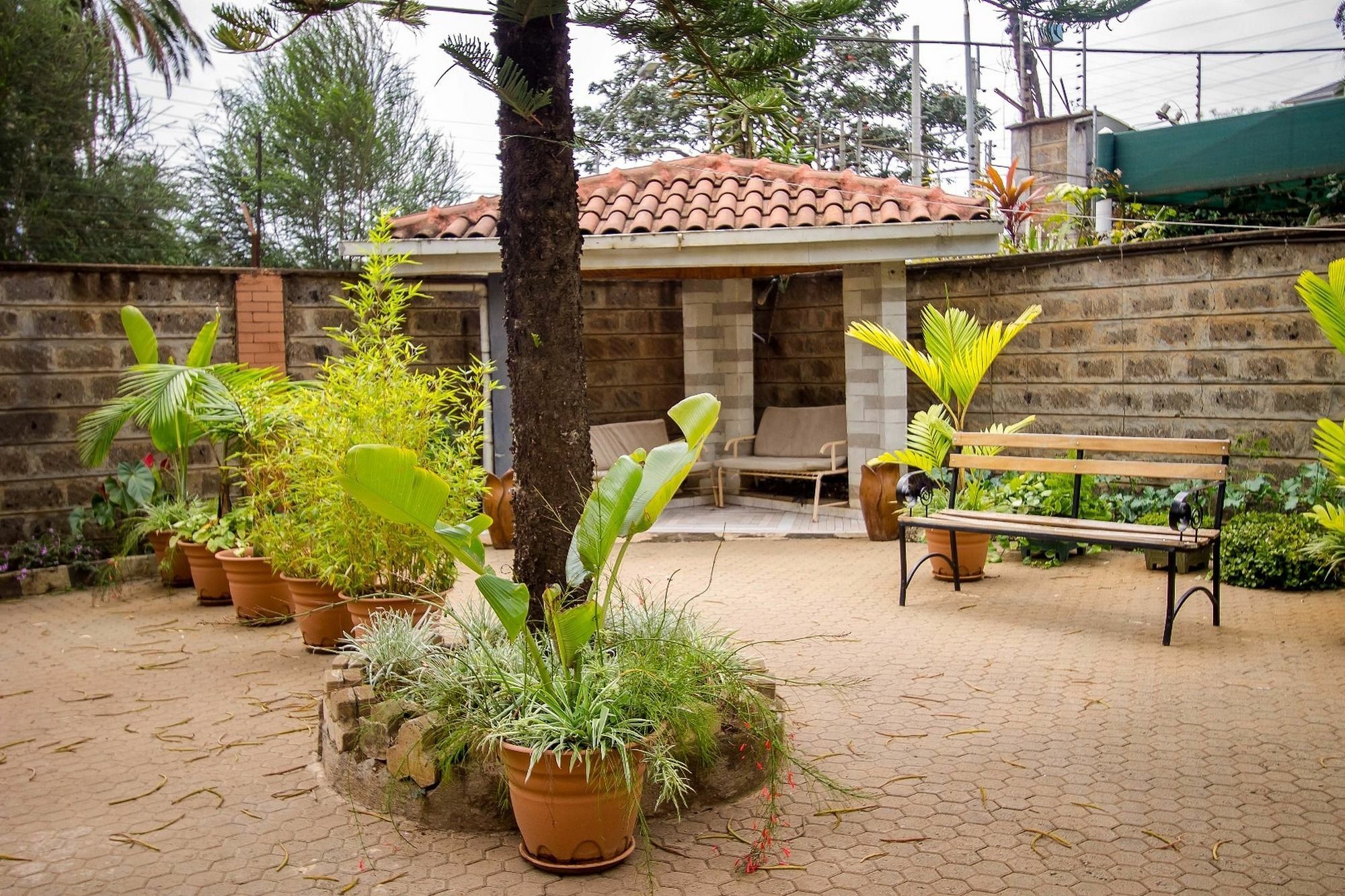 Magnolia Pine Bed & Breakfast Nairobi Exterior photo