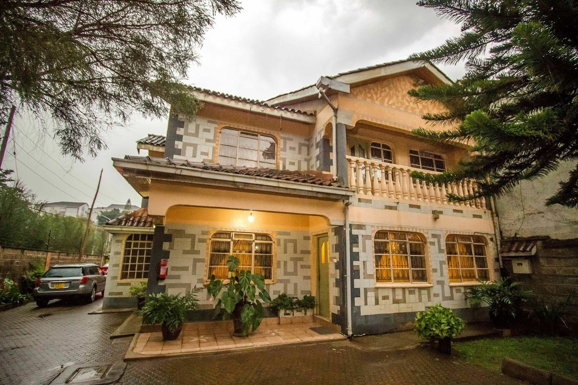 Magnolia Pine Bed & Breakfast Nairobi Exterior photo